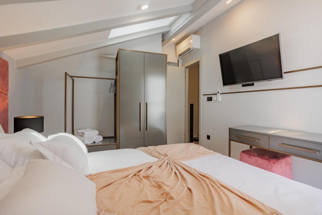 Heritage Rooms Split Olympic Dream Exterior photo